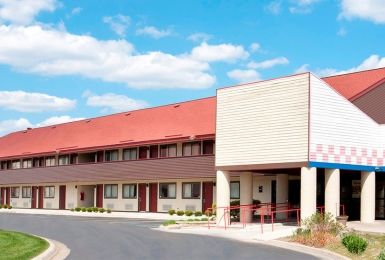 Red Roof Plus+ - U Of Michigan North Hotel Ann Arbor